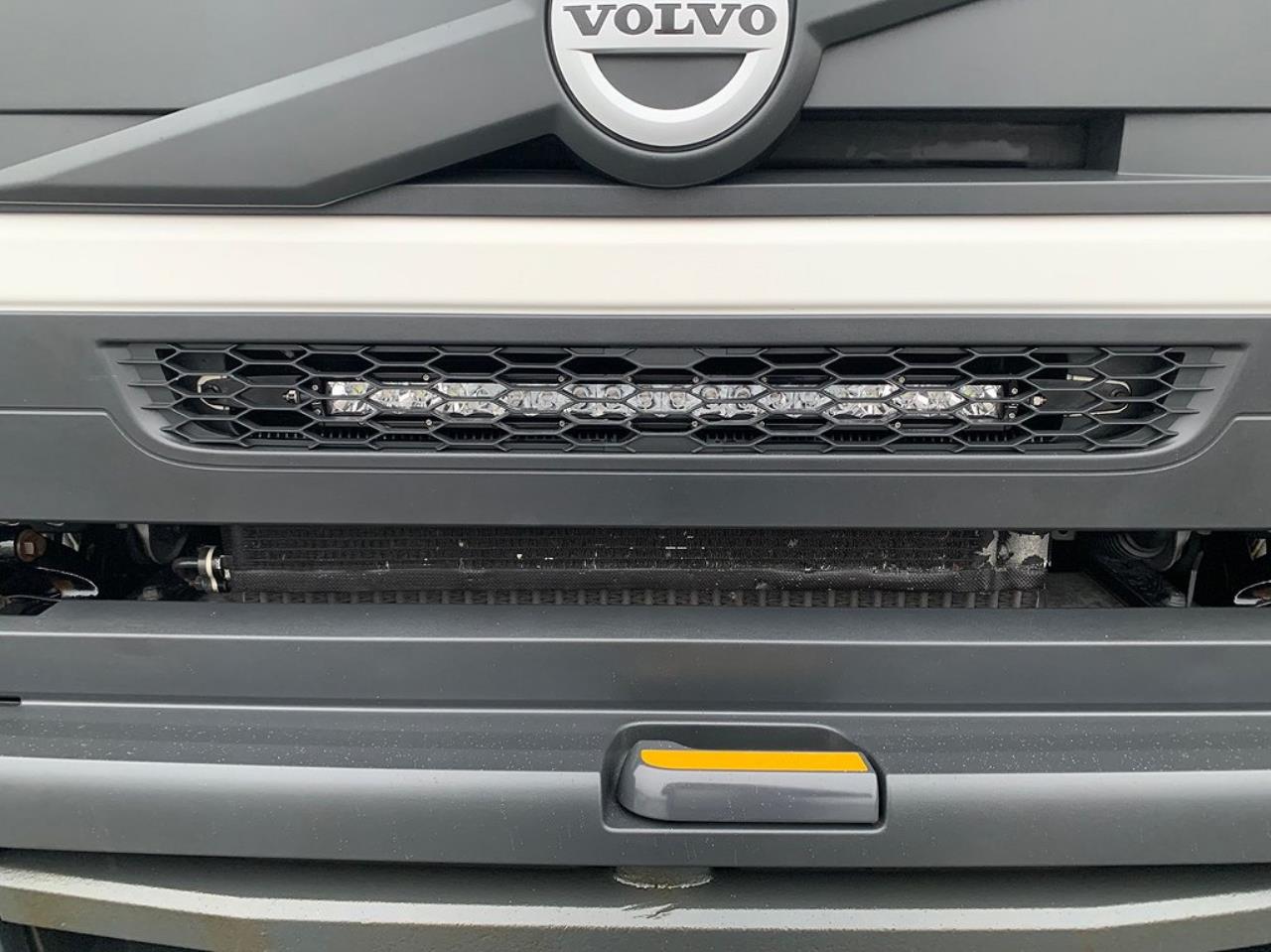 Volvo FMX 540 8x4*4 Tridem Brädgårdsbil Stor kran & Jibb  2016 - Kran