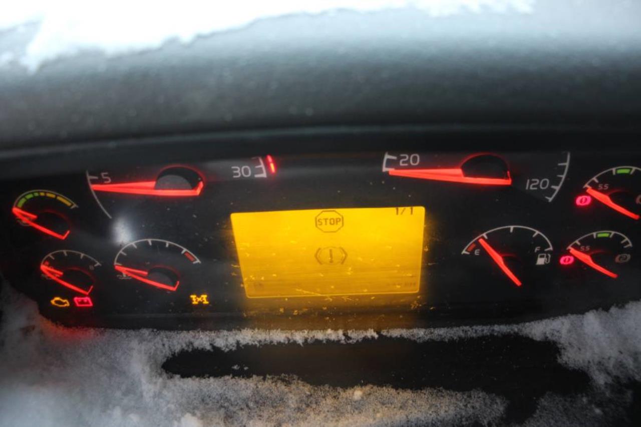 Volvo FM480 6x4 2008 - Demonteringsobjekt