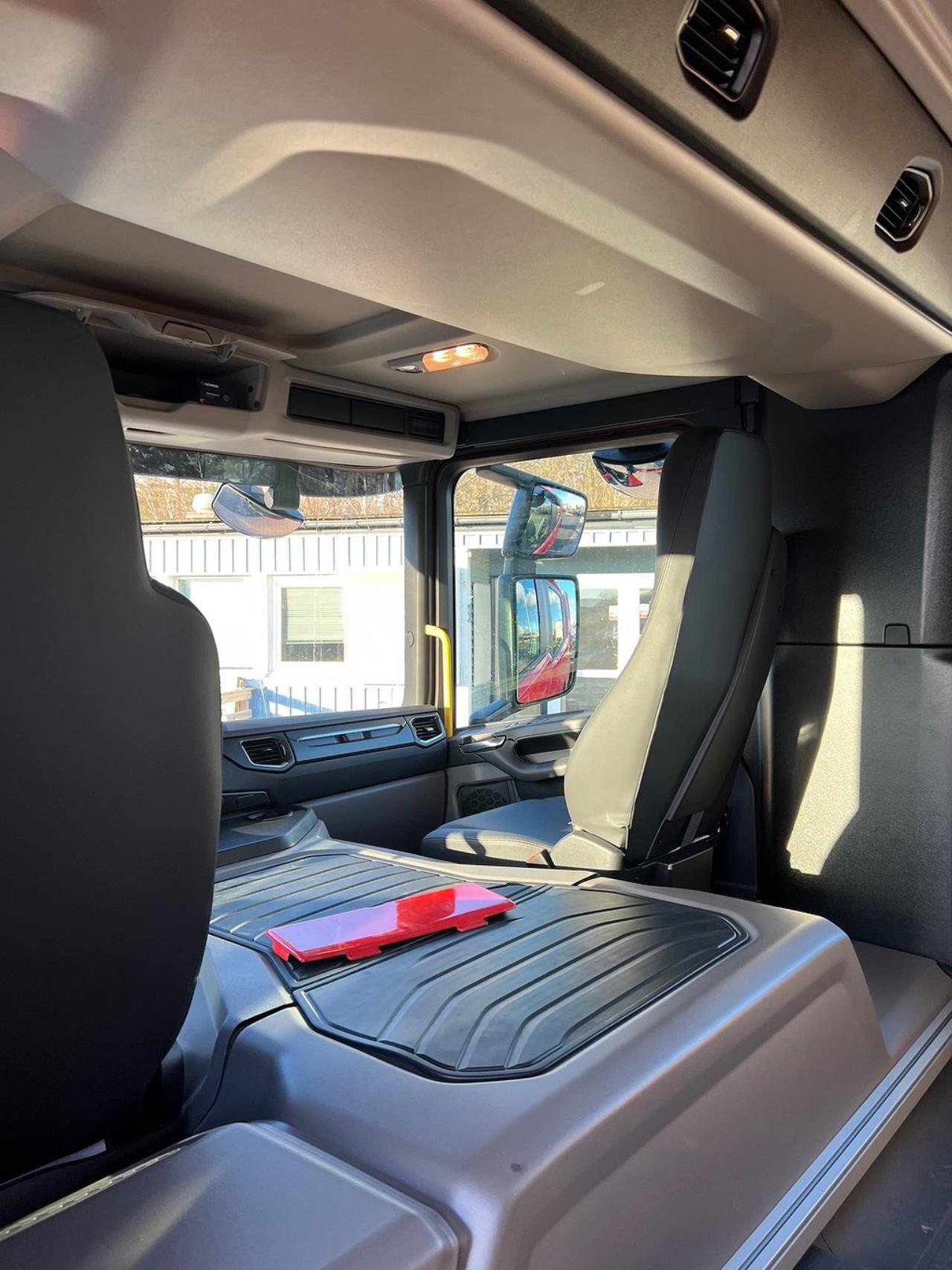 Scania P360 4x2 Crewcab Chassi  2019 - Enbart chassi