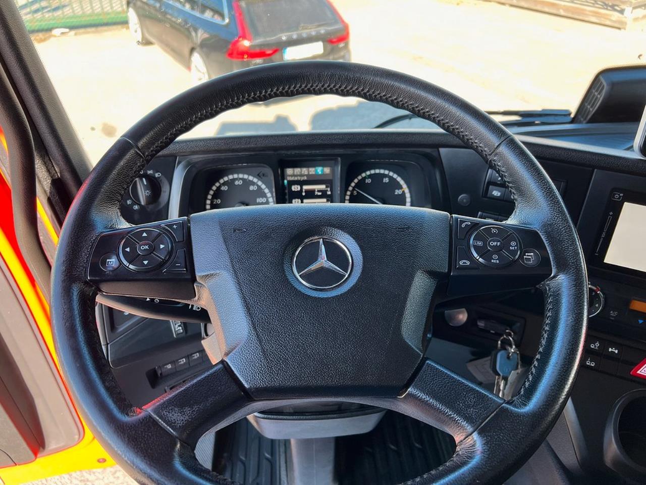 Mercedes-Benz Arocs 2536 Tipp & Kran Hiab 262 Kran  2019 - Tipp