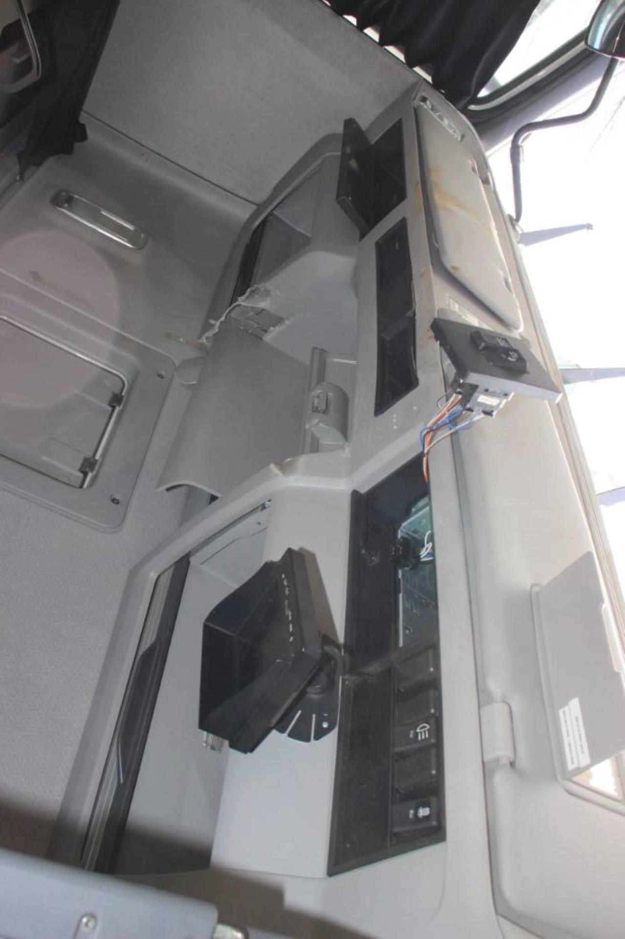 Volvo FM 420 8x4 kranbil lastväxlare 2012 - Demonteringsobjekt