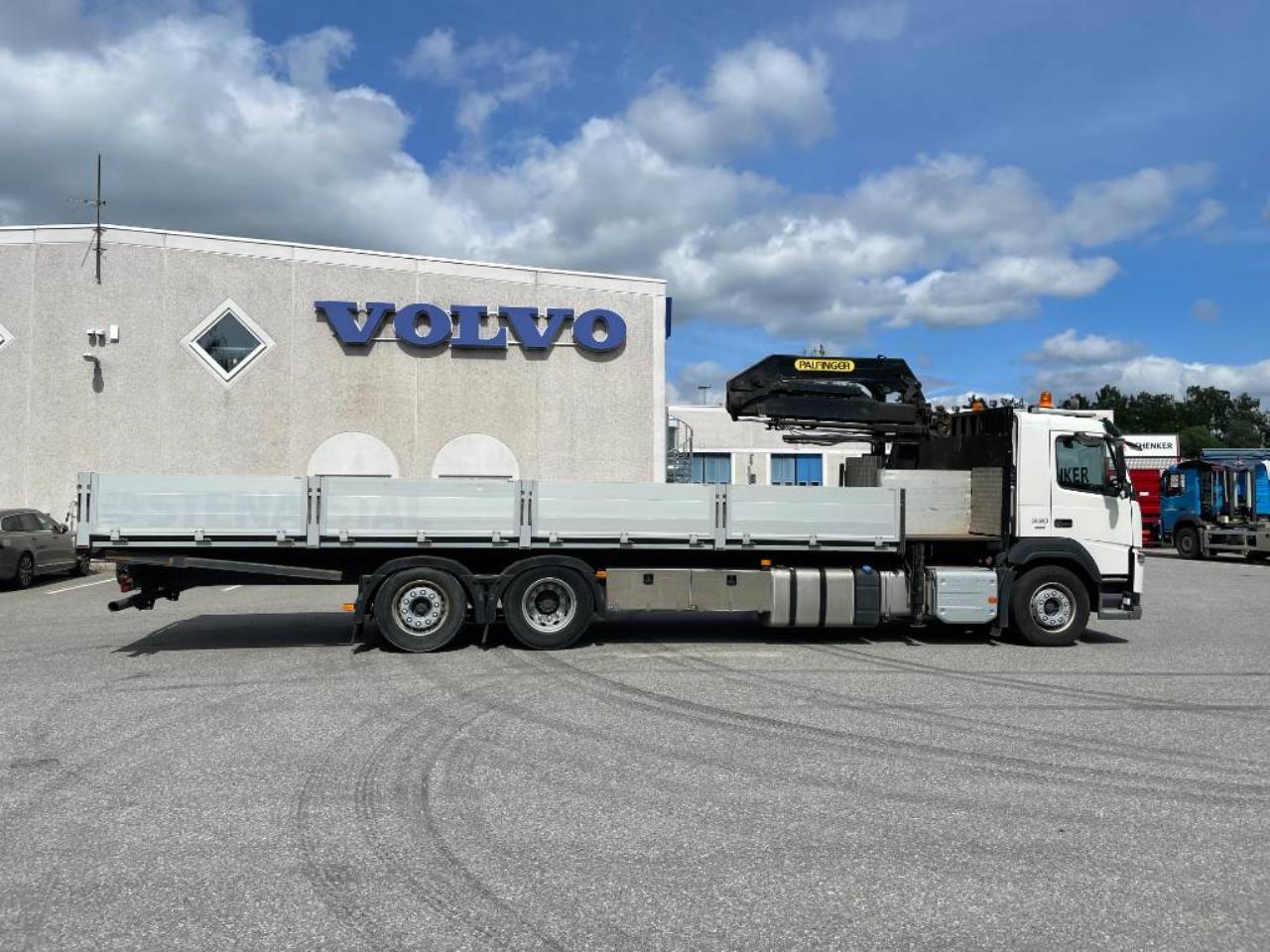 Volvo FM 330 6x2 Kran Flakbil 2019 - Kran