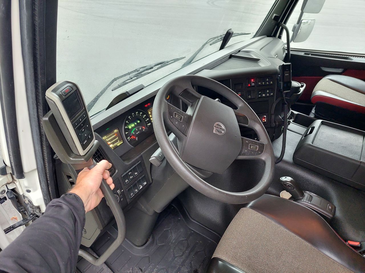 Volvo FMX 8x4 2019 - Krok/Lastväxlare