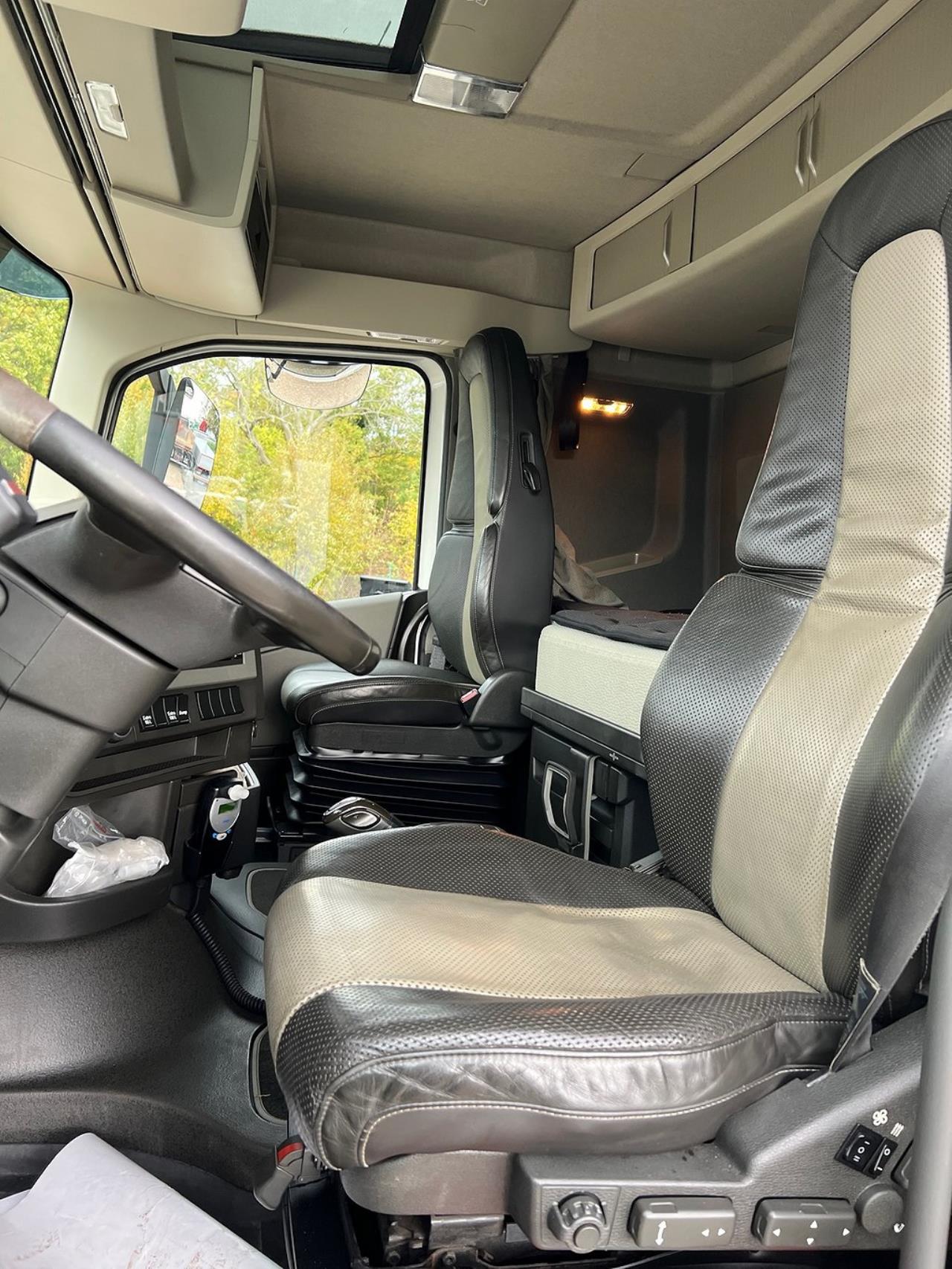 Volvo FH13 500 8x4*4 Tridem Lastväxlare Euro 6 2014 - Krok/Lastväxlare