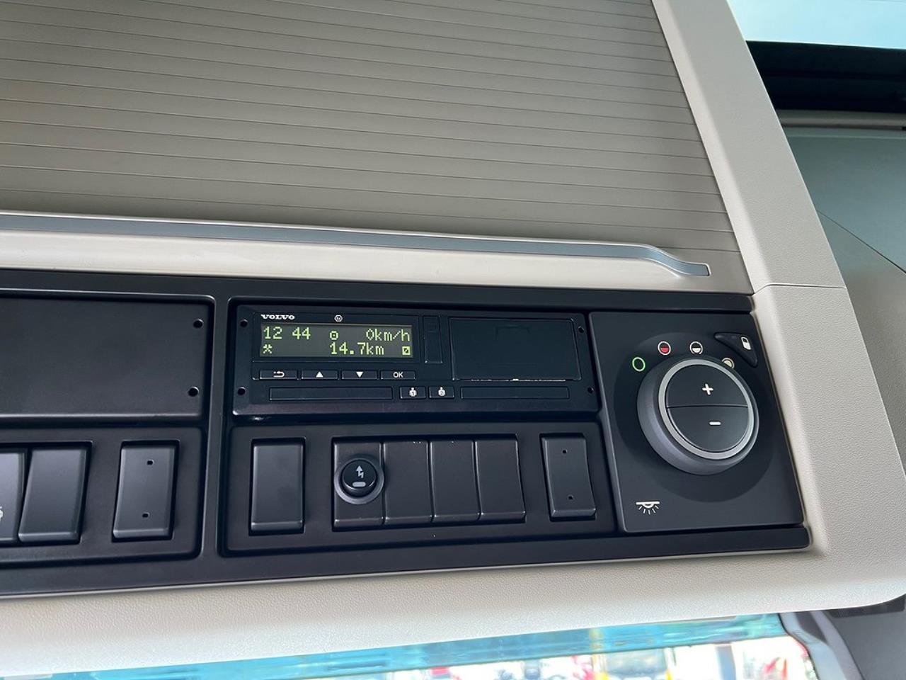 Volvo FM13 460 6x2 Brädgårdsbil Kranbil  2022 - Kran