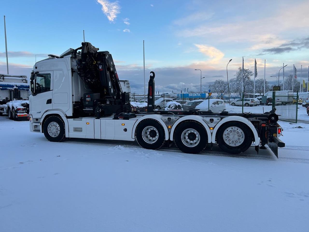 Scania G500 8x4*4 Super Kranväxlare Hiab 302 & Jibb 2023 - Kranväxlare