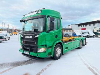 Scania P500 6x2*4 XT Lastväxlare Vikbart Torn