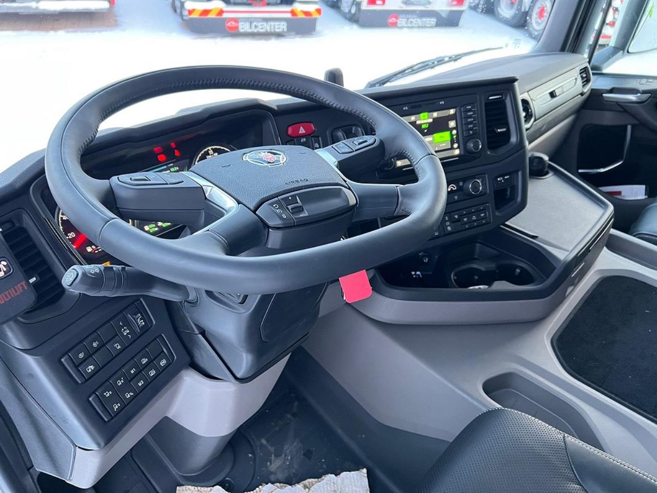 Scania G500 8x4*4 Super Kranväxlare Hiab 302 2023 - Kranväxlare