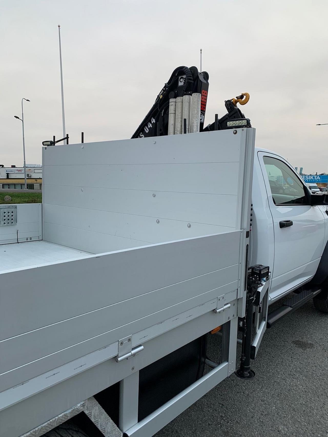 Dodge RAM 4500 6.7 4WD Automat Kranbil Fullutrustad 2017 - Kran