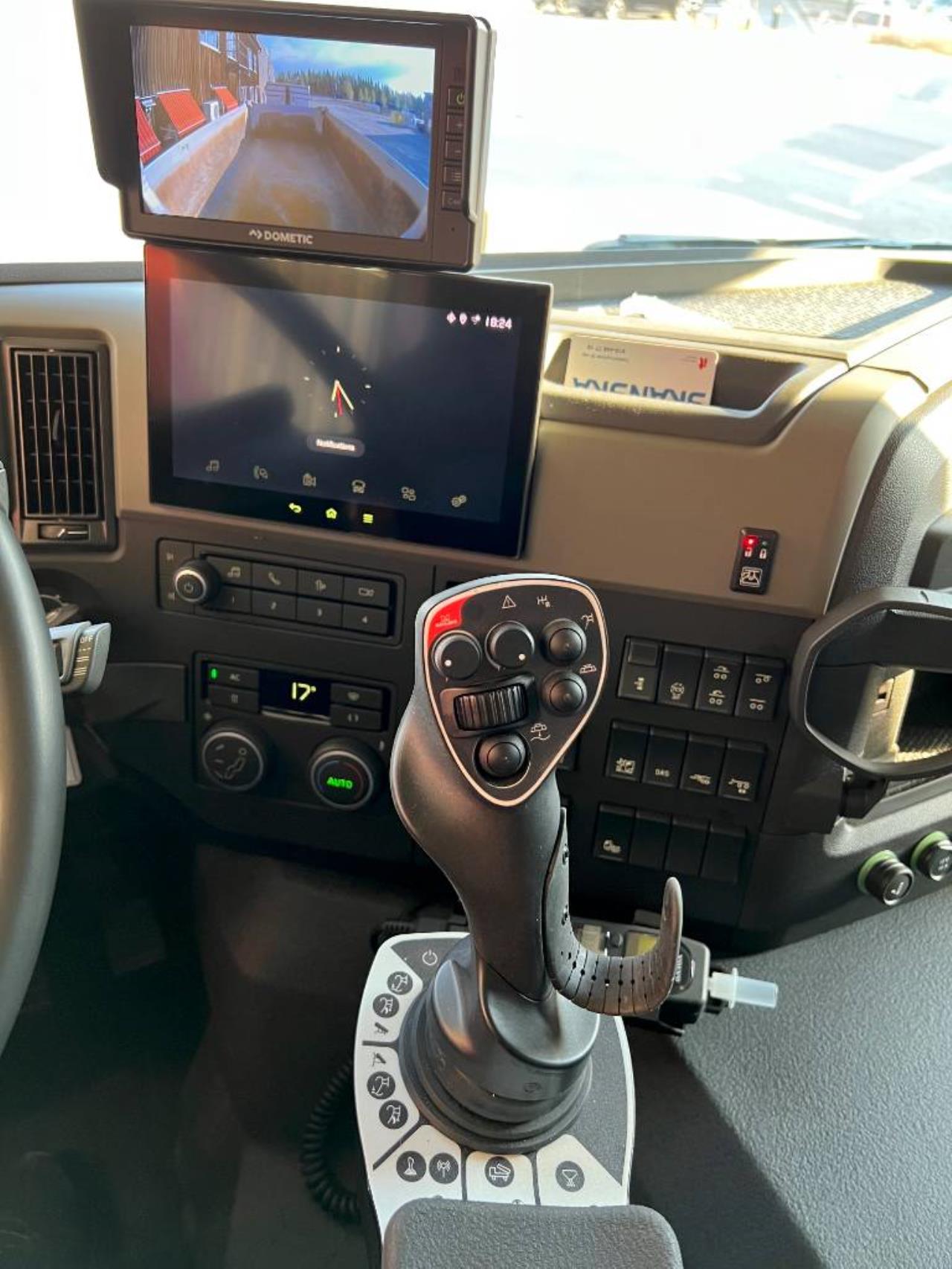 Volvo FM 6X4 2022 - Tipp