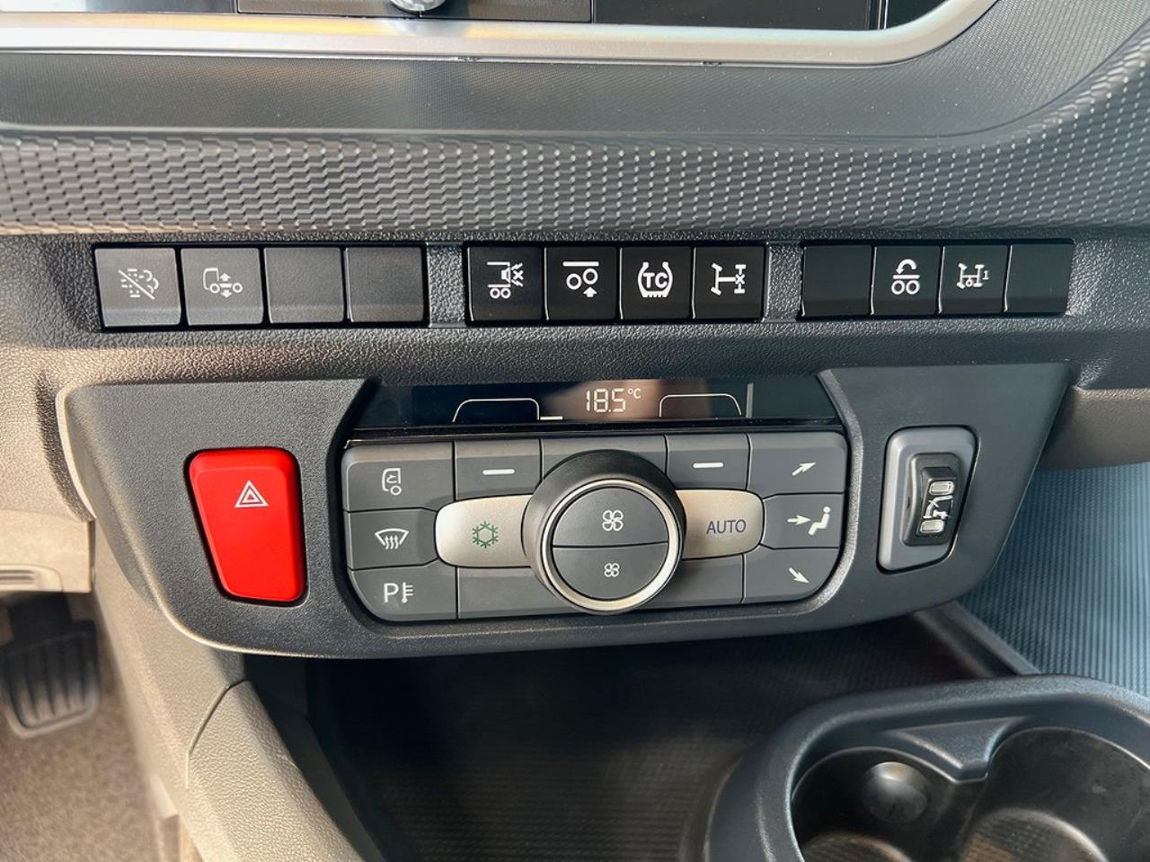 DAF XD 450 6x2*4 Kranbil Brädgårdsbil 2023 - Kran