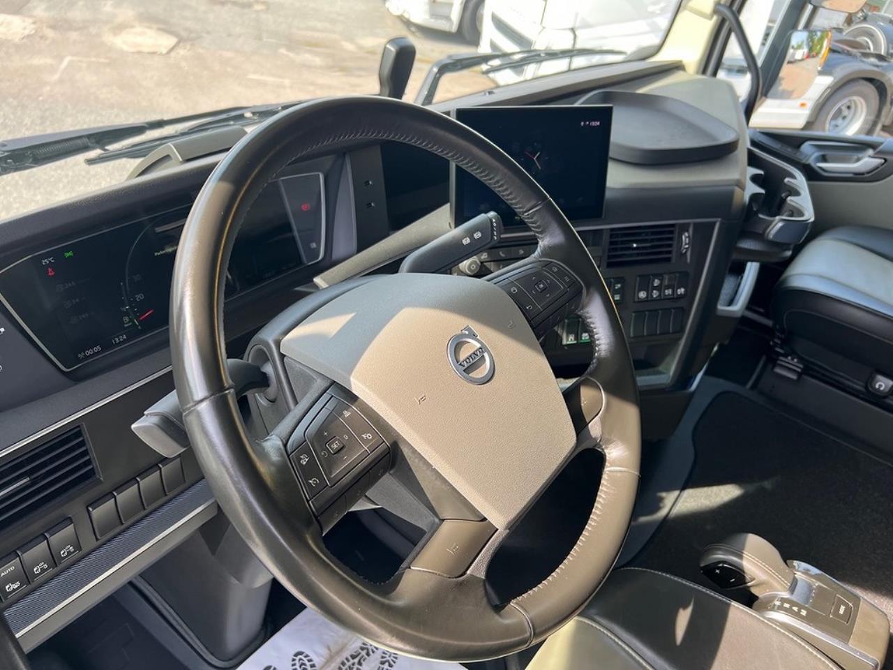 Volvo FH13 500 6x2 I-SAVE,I-SEE Retarder Dragbil \\"NY SKICK\\" 2022 - Dragbil