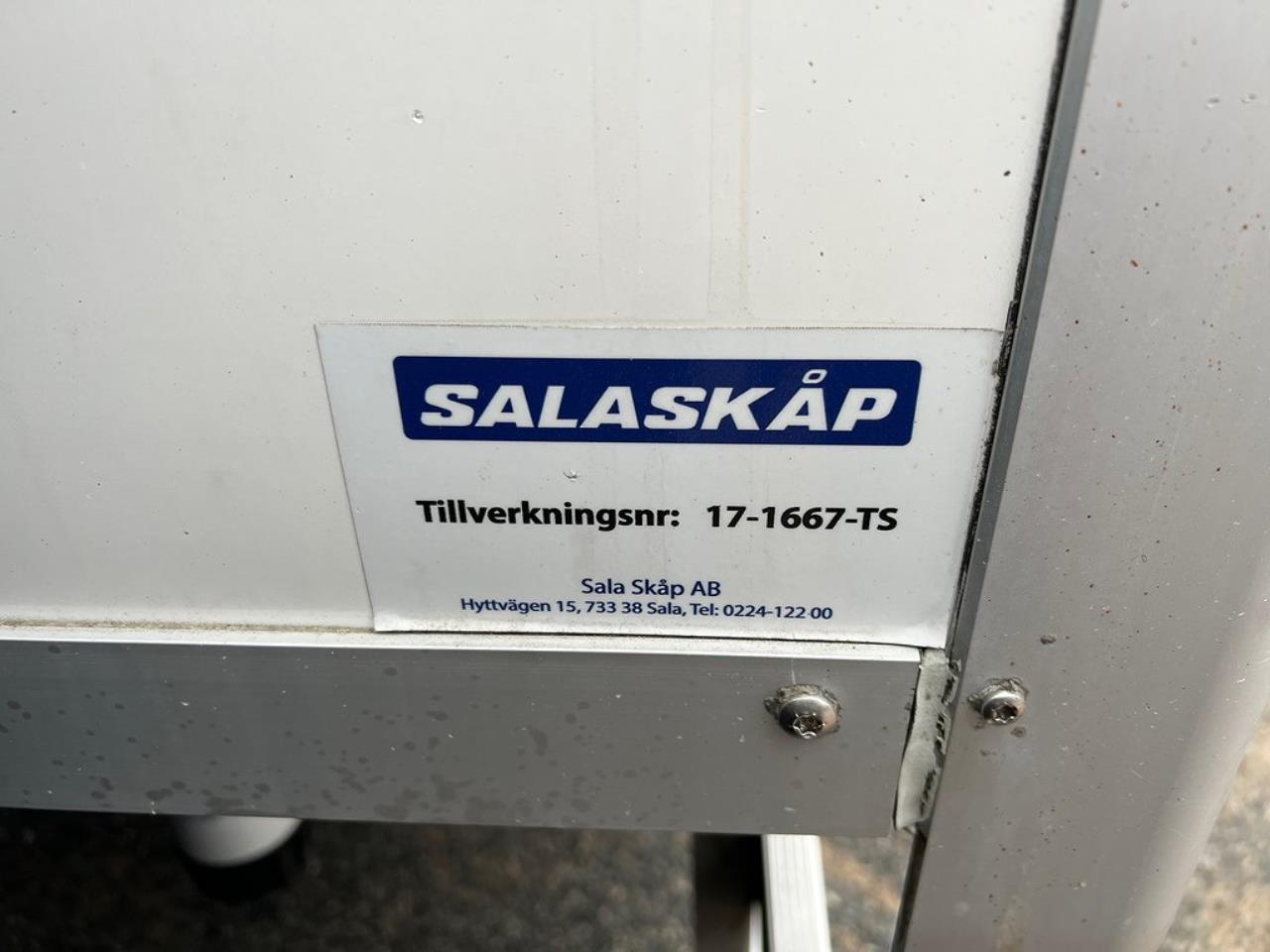 Volvo FL250 Skåpbil Höj/Sänkbart tak, 18 Pallars 2018 - Skåp