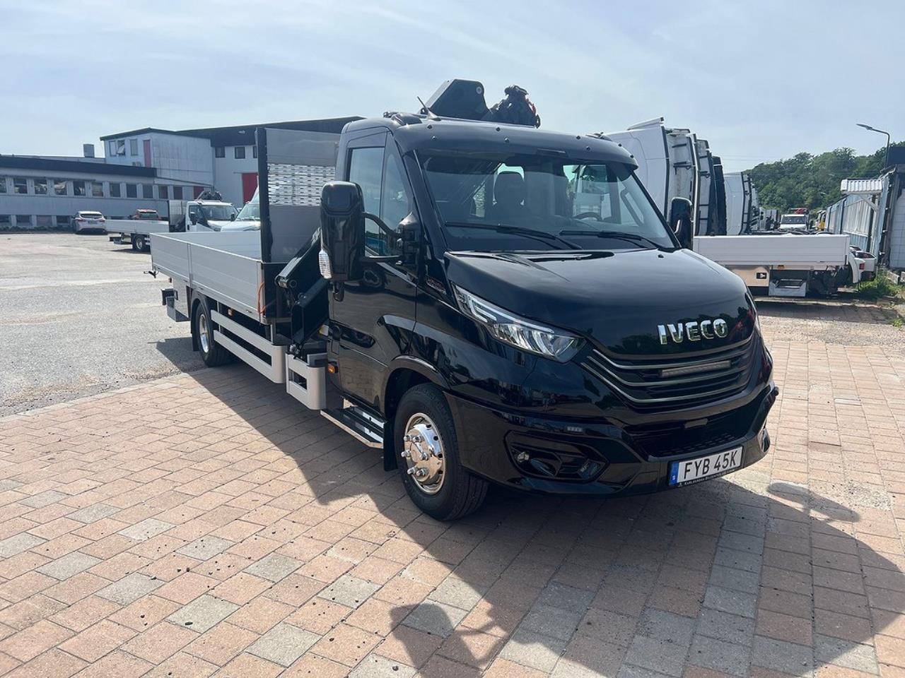 Iveco Daily 72C18 A8 Kranbil Palfinger Kran Fullutrustad 2024 - Övrigt