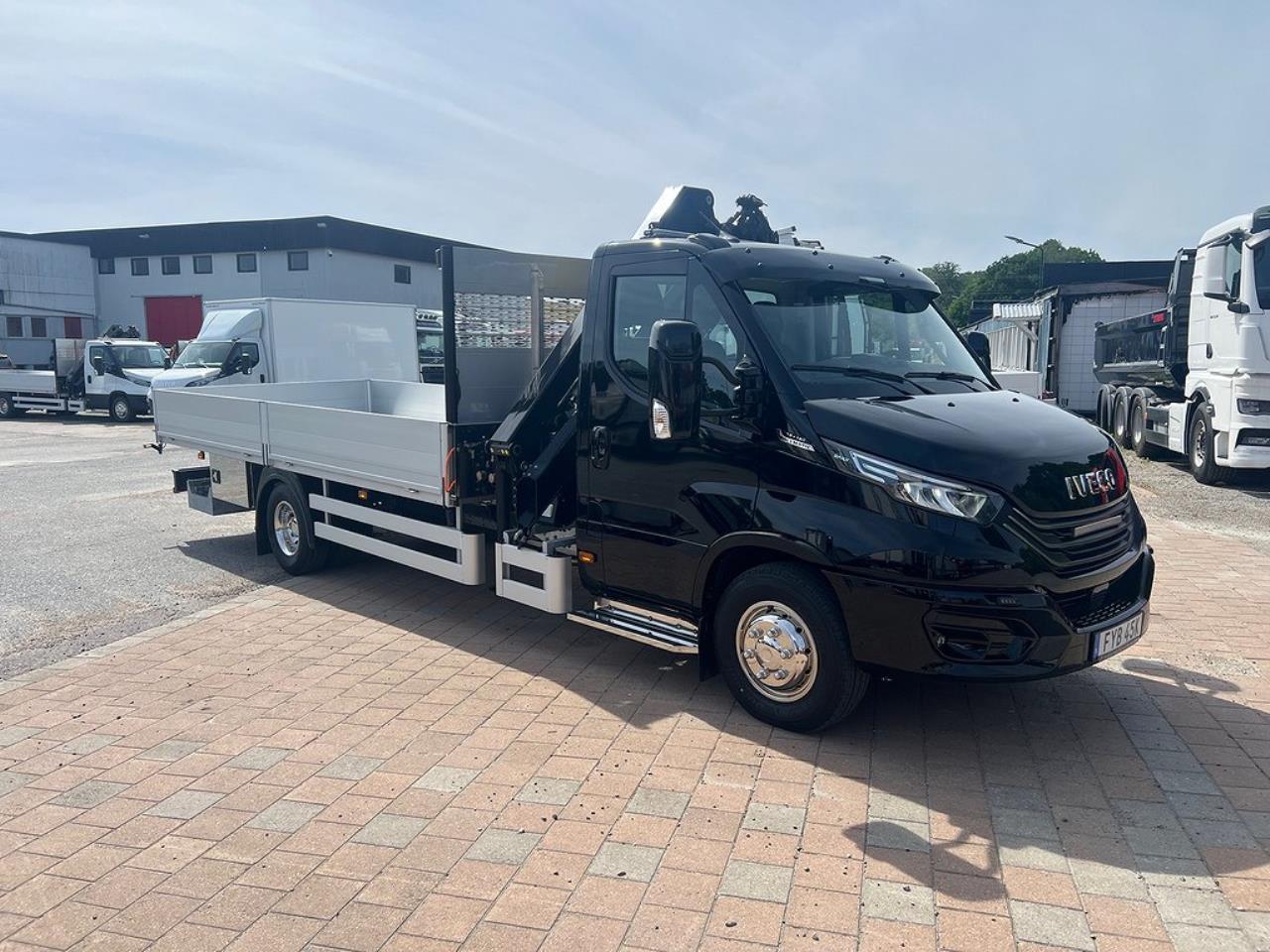 Iveco Daily 72C18 A8 Kranbil Palfinger Kran Fullutrustad 2024 - Övrigt