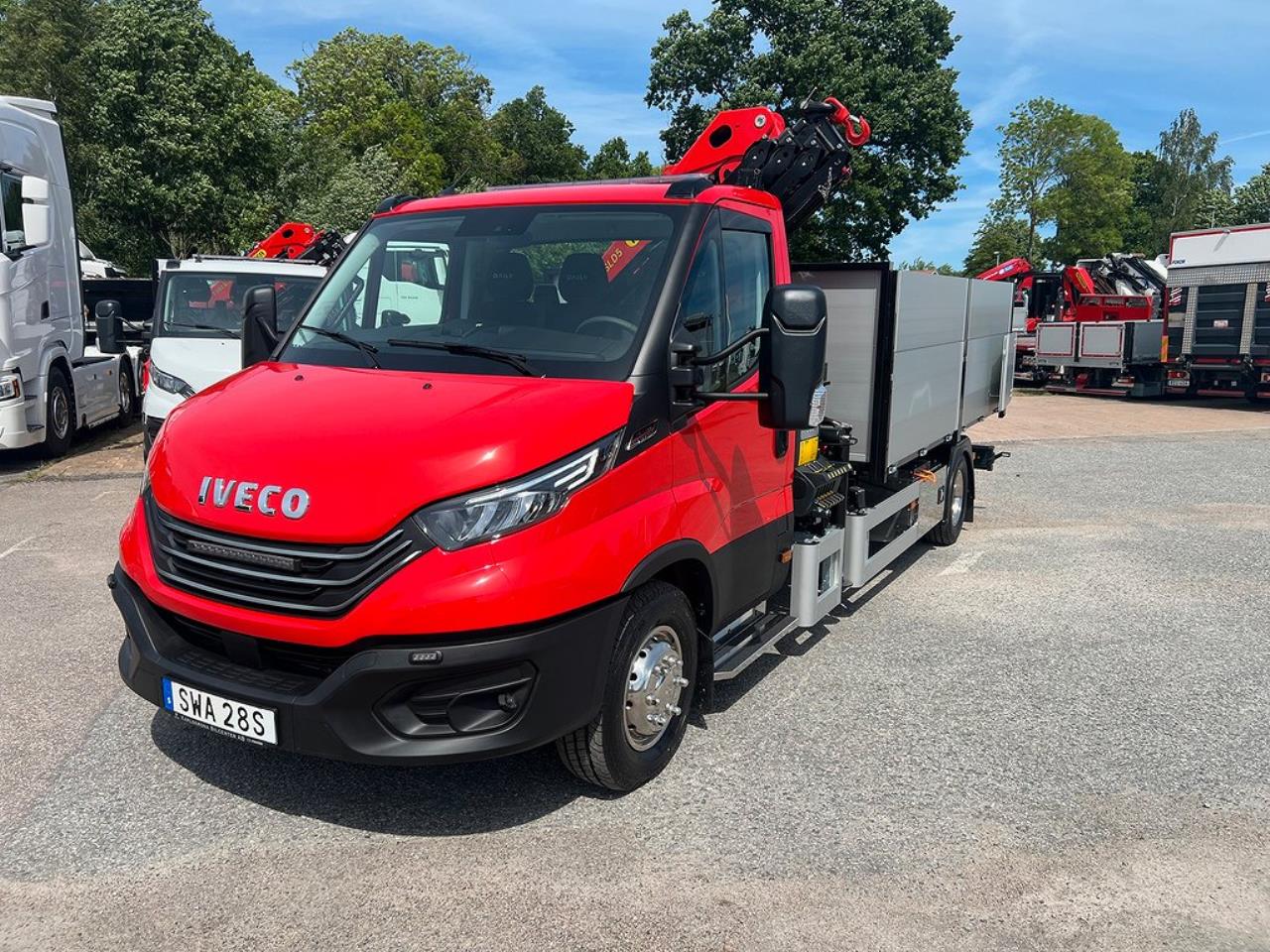 Iveco Daily 72C18 A8 Tippbil Palfinger Kran Fullutrustad 2024 - Övrigt