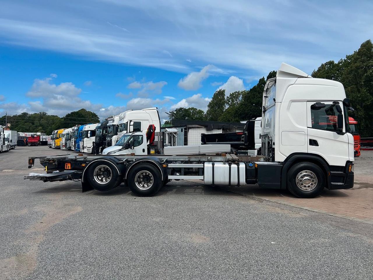 Scania G500 6x2 Lagab Containerbil / Lösflak Z-Lift 2021 - Övrigt