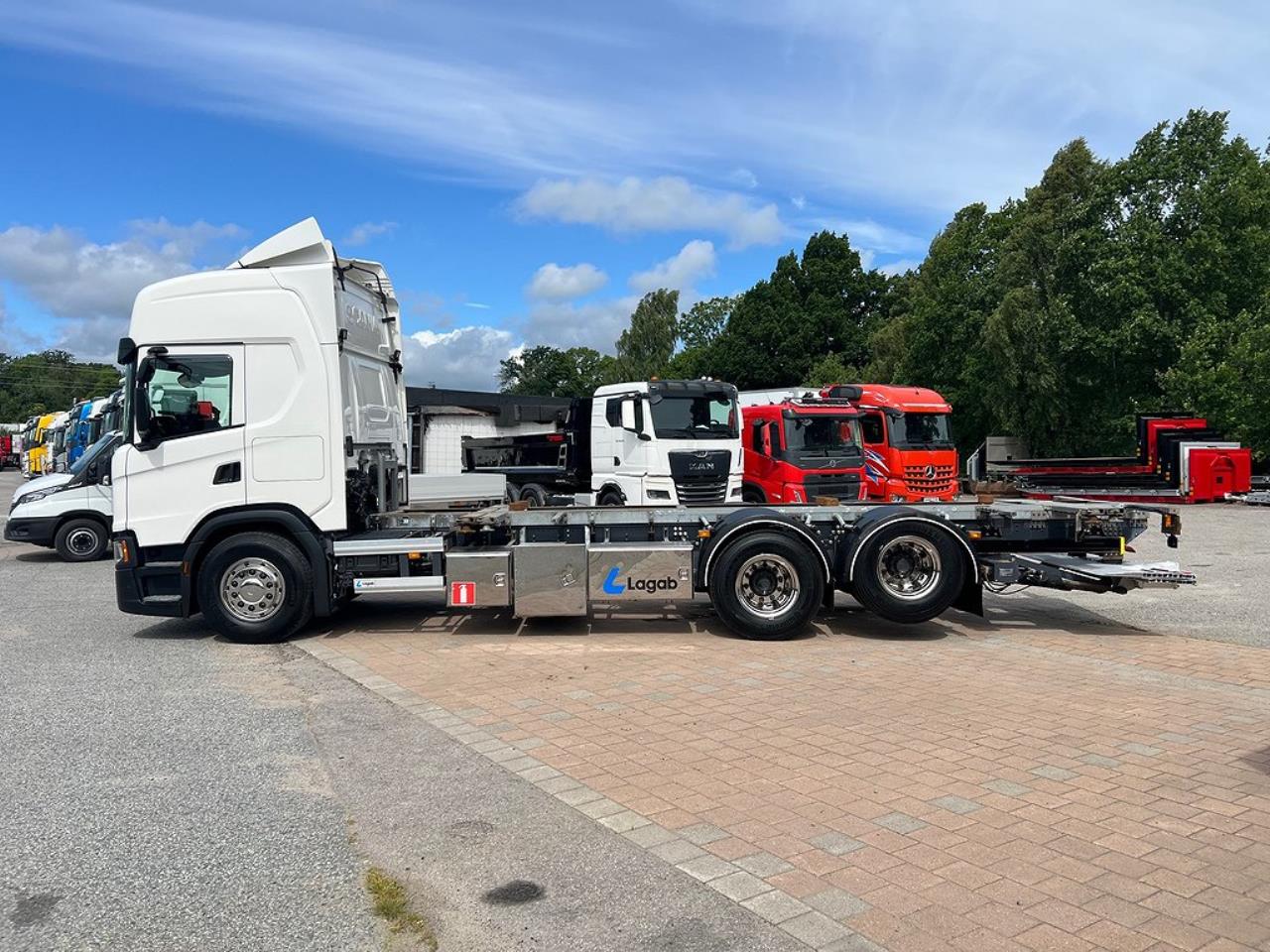 Scania G500 6x2 Lagab Containerbil / Lösflak Z-Lift 2021 - Övrigt