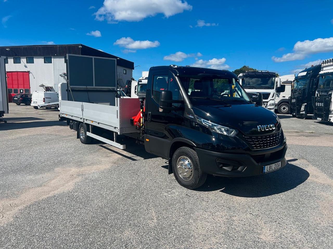 Iveco Daily 72C18 Hi-Matic Kranbil & TMA Bil  2022 - Övrigt