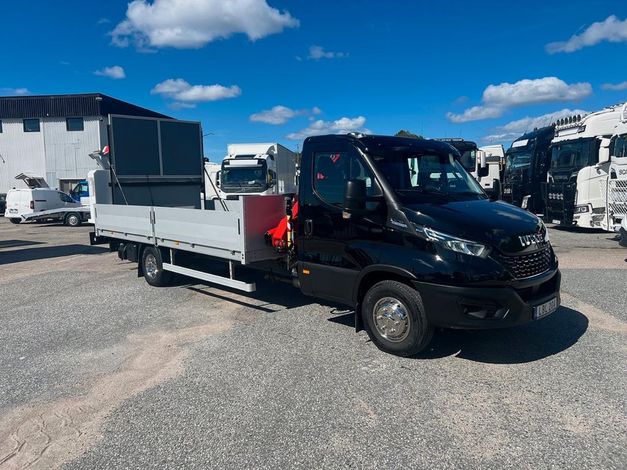 Iveco Daily 72C18 Hi-Matic Kranbil & TMA Bil  2022 - Övrigt