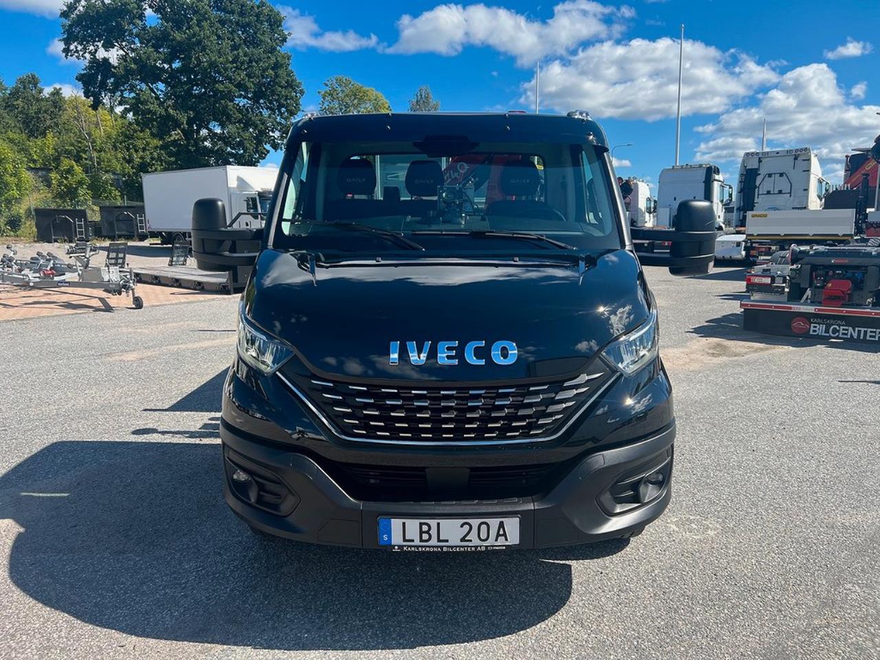 Iveco Daily 72C18 Hi-Matic Kranbil & TMA Bil  2022 - Övrigt