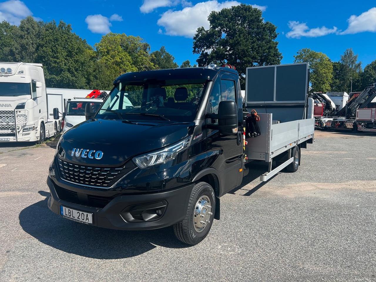 Iveco Daily 72C18 Hi-Matic Kranbil & TMA Bil  2022 - Övrigt