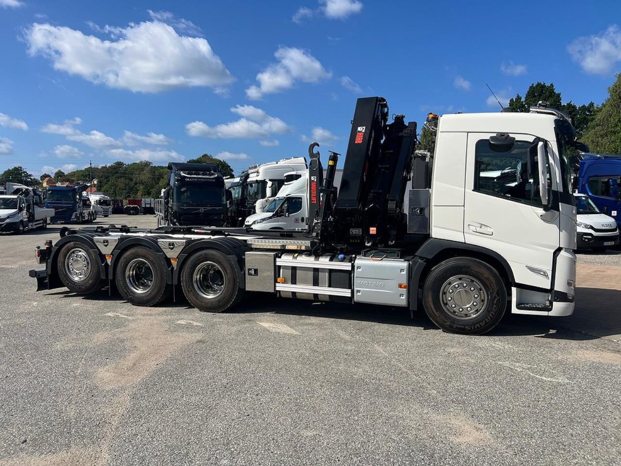 Volvo FM13 500 8x4*4 Tridem Kranväxlare Hiab 302 2023 - Kranväxlare