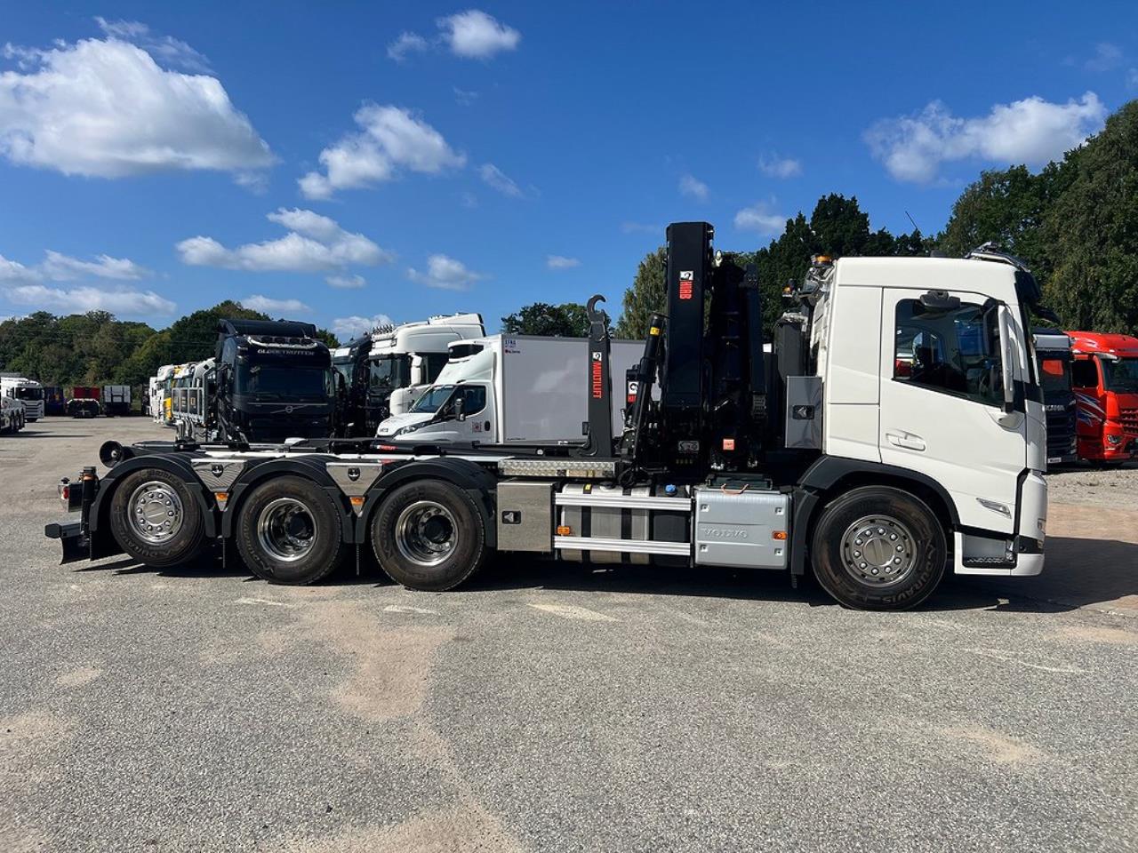 Volvo FM13 500 8x4*4 Tridem Kranväxlare Hiab 302 2023 - Kranväxlare