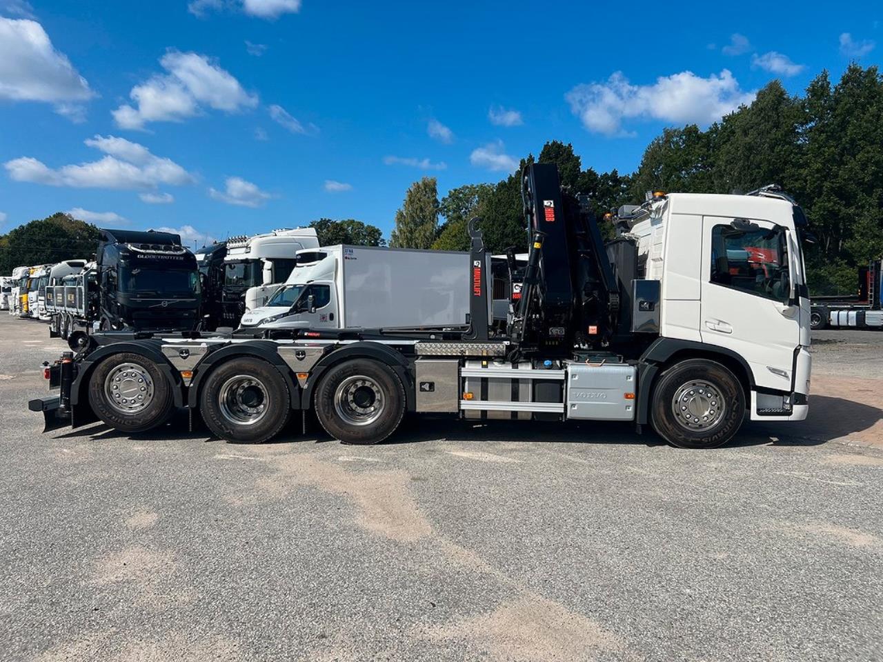 Volvo FM13 500 8x4*4 Tridem Kranväxlare Hiab 302 2023 - Kranväxlare