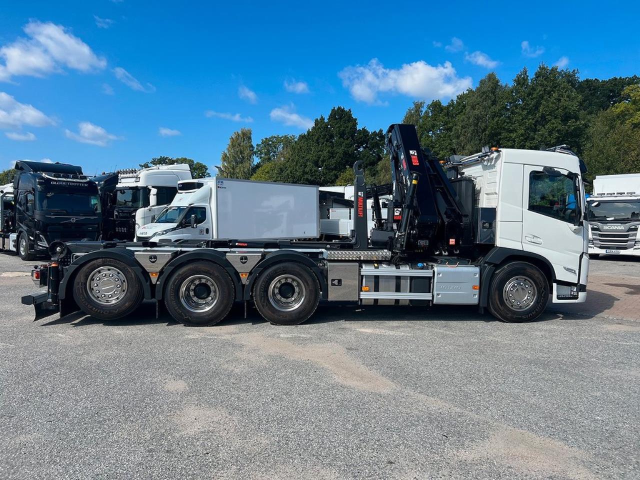 Volvo FM13 500 8x4*4 Tridem Kranväxlare Hiab 302 2023 - Kranväxlare