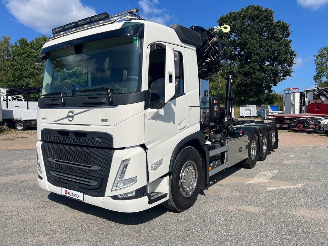 Volvo FM13 500 8x4*4 Tridem Kranväxlare Hiab 302 2023 - Kranväxlare