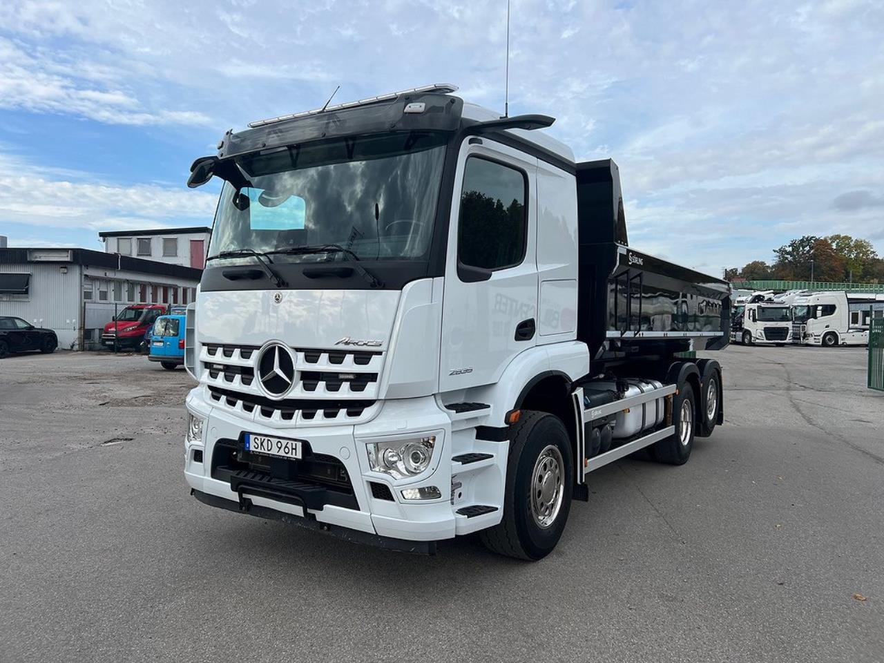 Mercedes-Benz Arocs 2835 6x2*4 Tippbil / Schaktbil Euro 6 2020 - Tipp