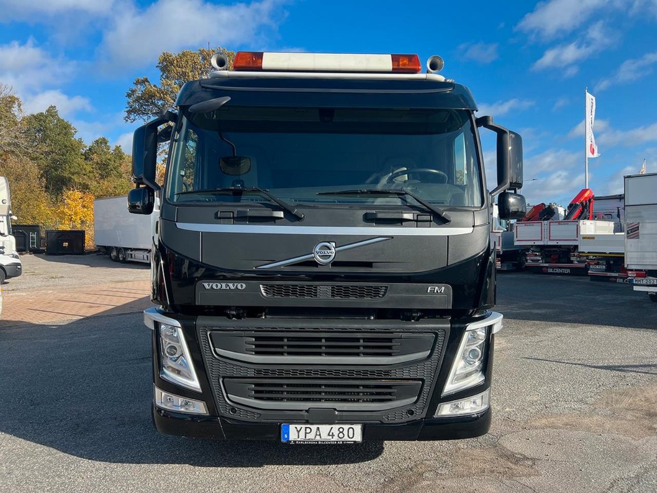 Volvo FM410 6x2*4 Kranbil Brädgårdsbil 2017 - Kran