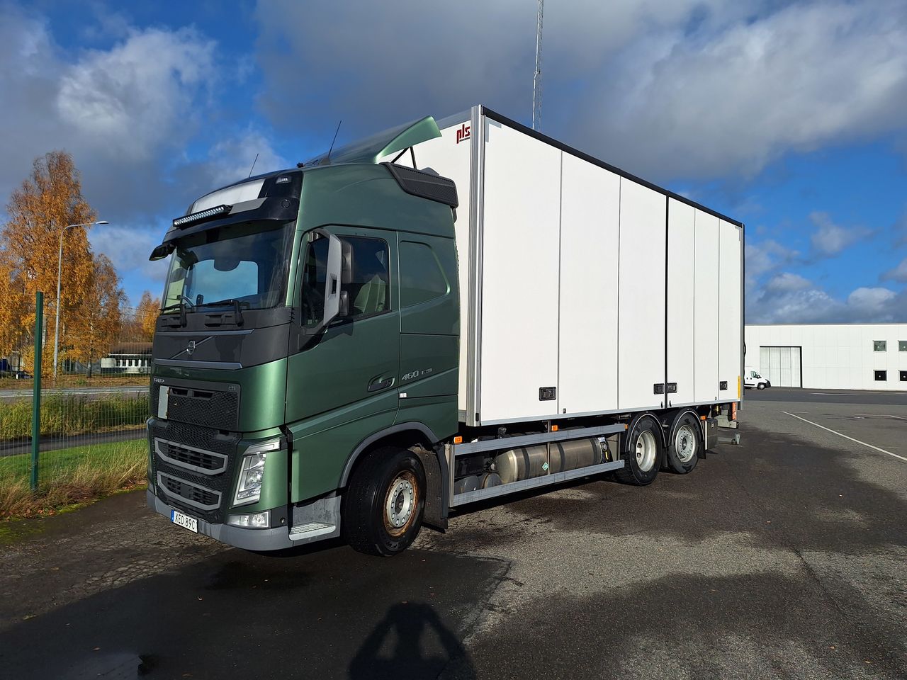 Volvo FH LNG/LBG 6x2 Skåpbil 2020 - Skåp