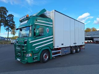 Scania R520 6x2 Skåp/Kyl