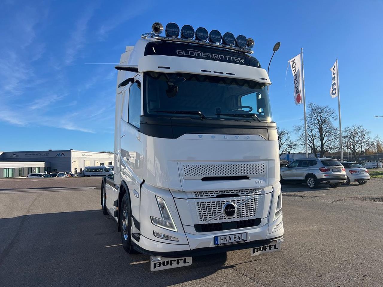 Volvo FH13 500 Aero 4x2 I-Save Fullutrustad \\"Buffl Edition\\" 2024 - Dragbil