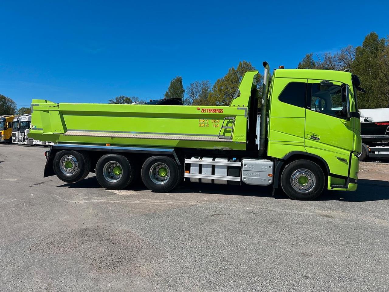 Volvo FH16 550 8x4*4 Tridem Tippbil I-See, Välutrustad 2021 - Tipp