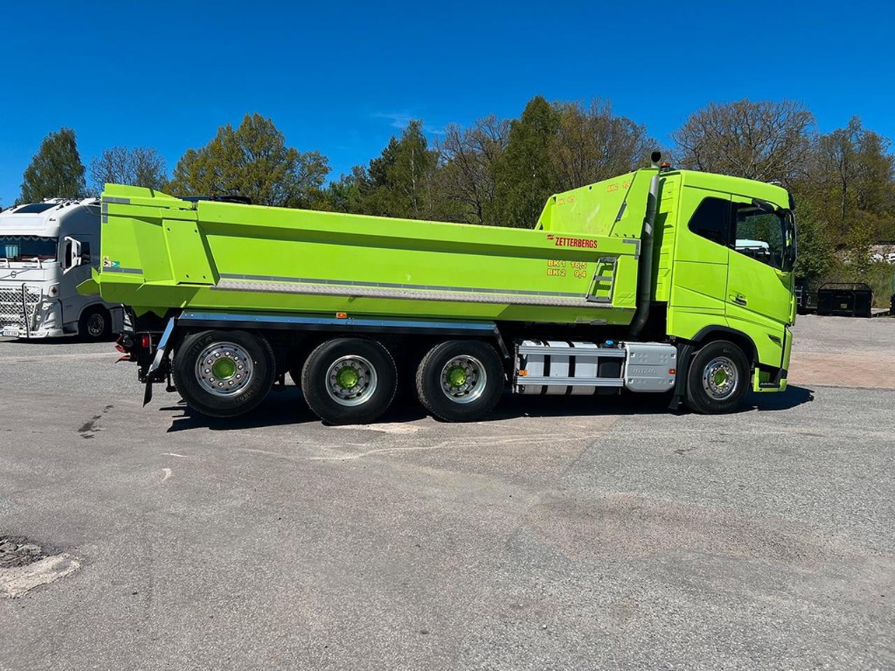 Volvo FH16 550 8x4*4 Tridem Tippbil I-See, Välutrustad 2021 - Tipp