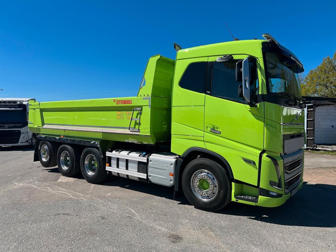 Volvo FH16 550 8x4*4 Tridem Tippbil I-See, Välutrustad 2021 - Tipp