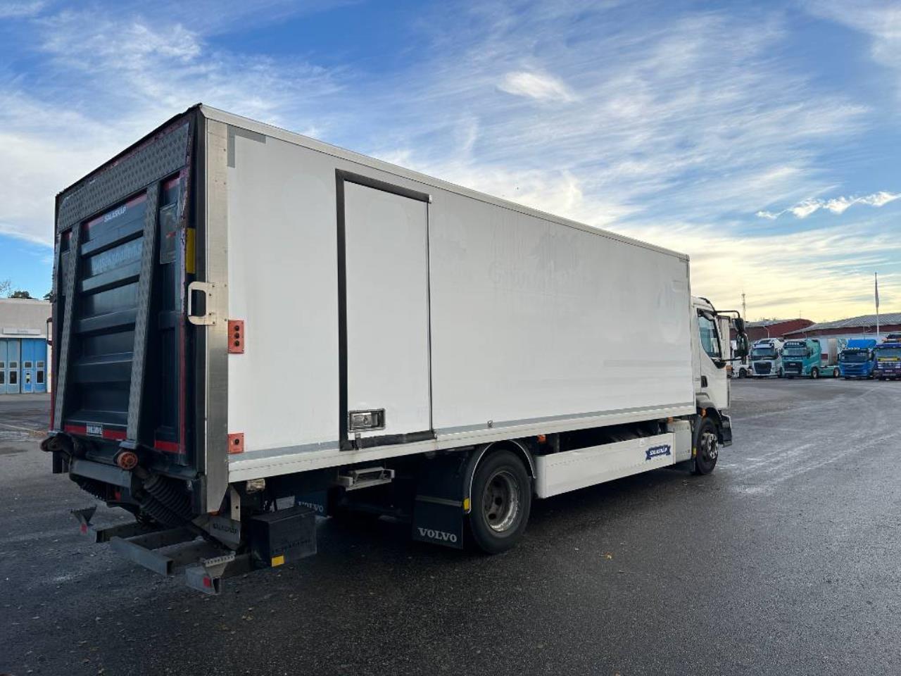 Volvo FL 250 Kylbil 2015 - Skåp isolerat