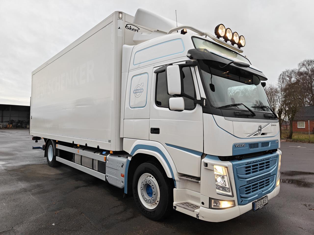 VOLVO FM340 2017 - Skåp