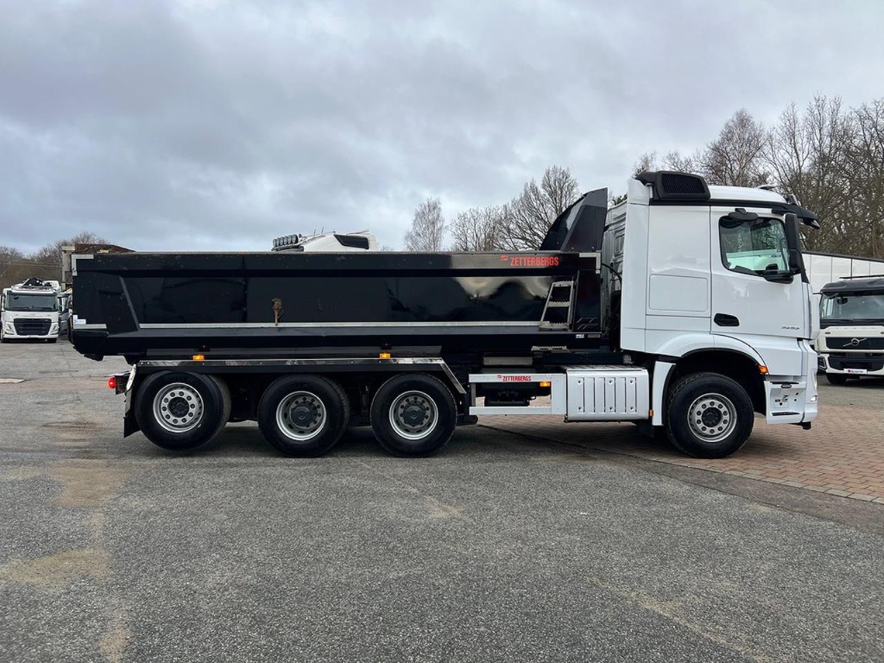 Mercedes-Benz Arocs 3253 Tippbil/Schaktbil Zetterbergs Euro6 2019 - Tipp