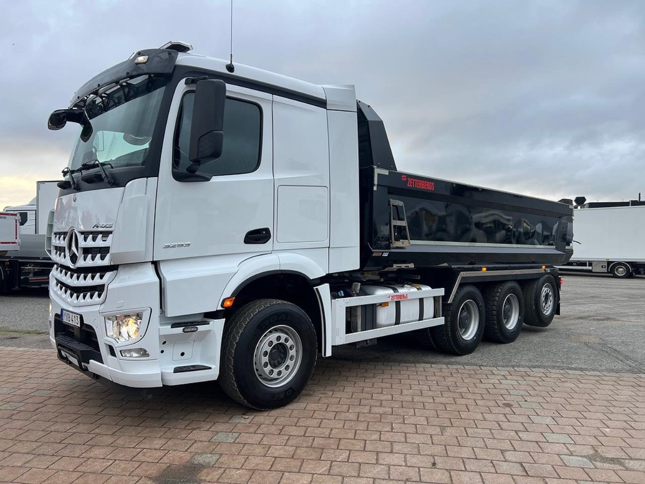 Mercedes-Benz Arocs 3253 Tippbil/Schaktbil Zetterbergs Euro6 2019 - Tipp