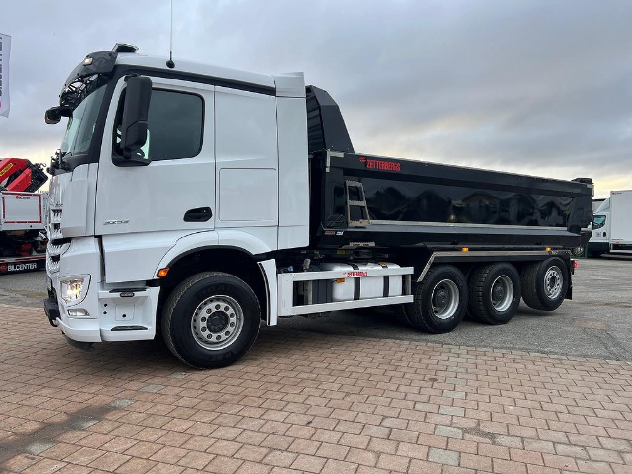 Mercedes-Benz Arocs 3253 Tippbil/Schaktbil Zetterbergs Euro6 2019 - Tipp