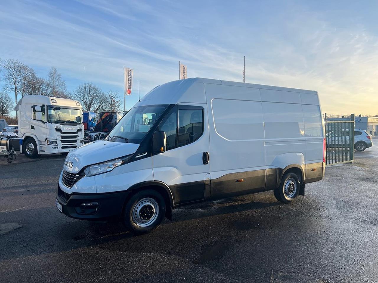 Iveco Daily 35S14 Skåpbil A8 Hi-Matic Euro 6 2021 - Övrigt