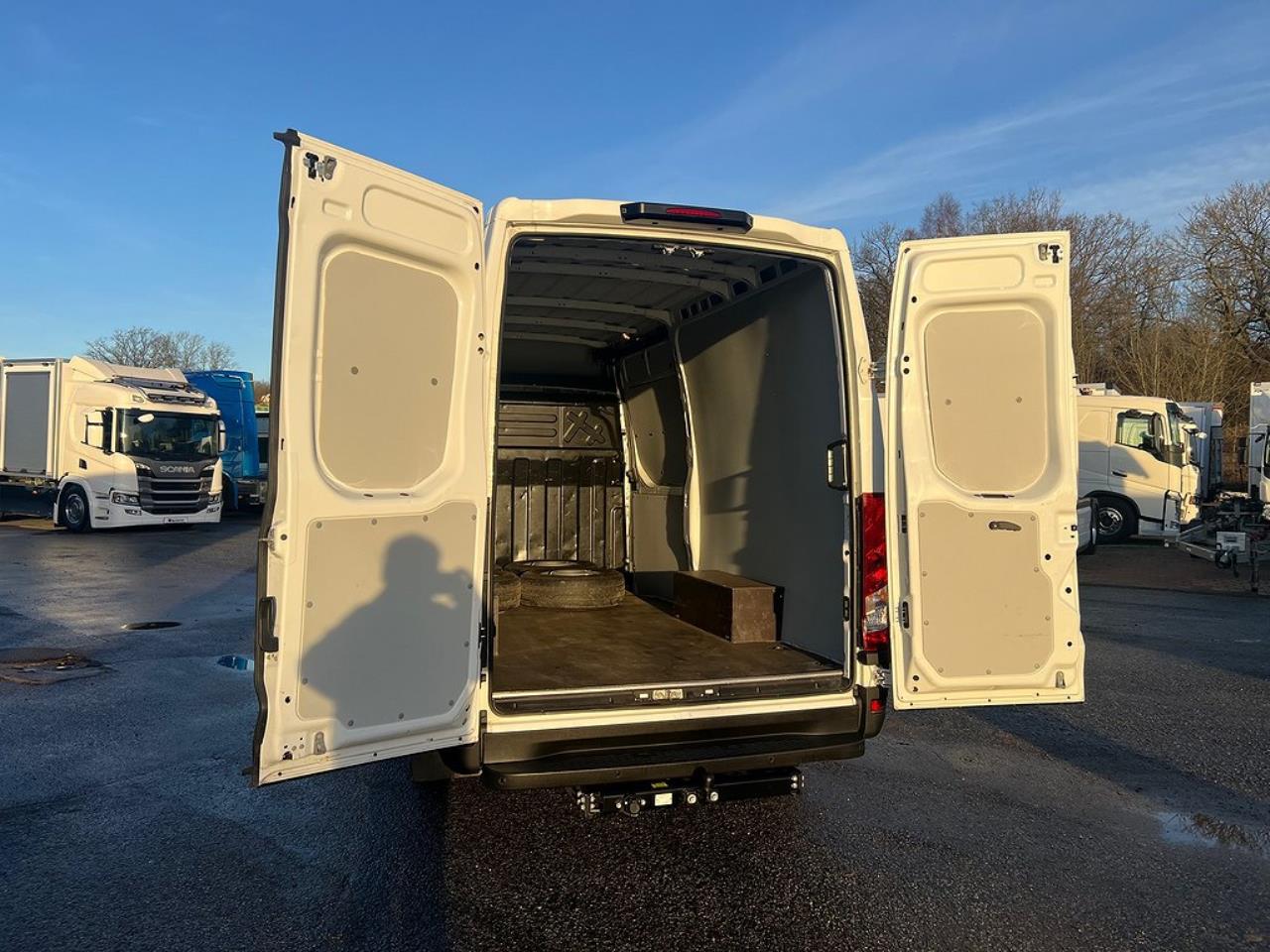 Iveco Daily 35S14 Skåpbil A8 Hi-Matic Euro 6 2021 - Övrigt