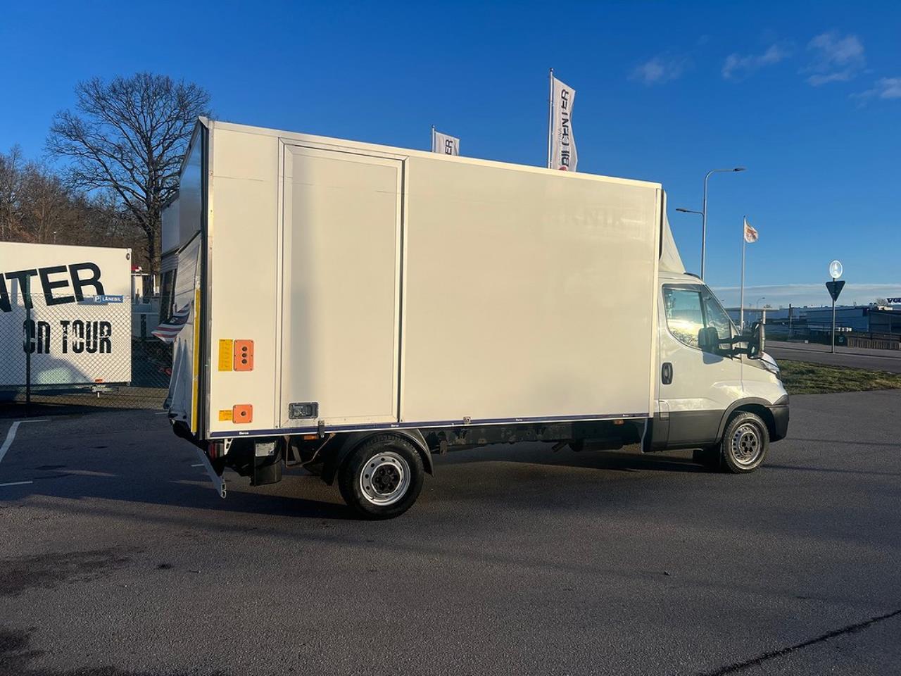 Iveco Daily 35S16 Hi-Matic Skåp & Lift Euro 6 2017 - Övrigt