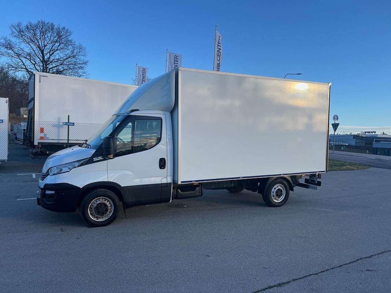 Iveco Daily 35S16 Hi-Matic Skåp & Lift Euro 6 2017 - Övrigt