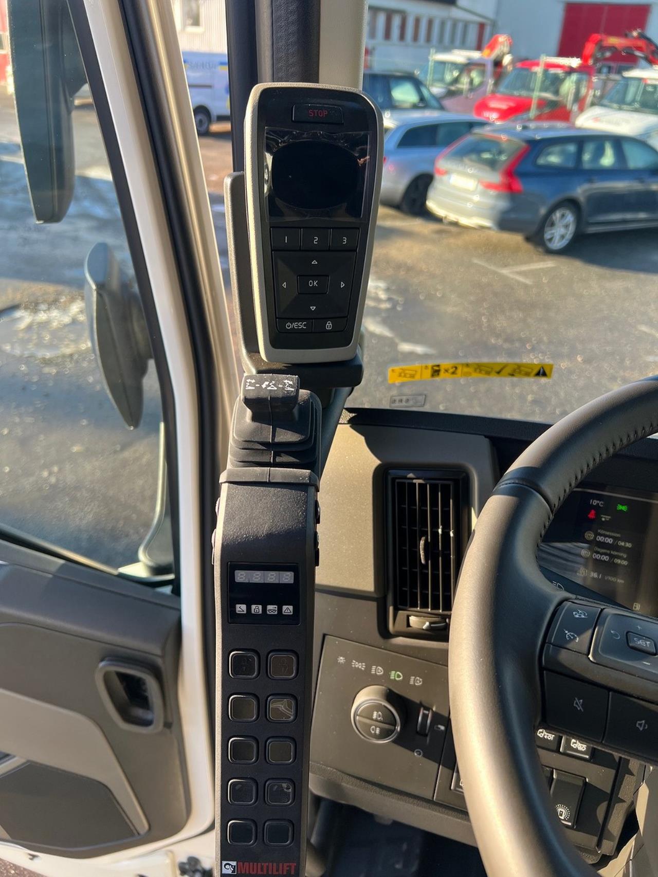 Volvo FM13 500 6x2*4 Kranväxlare Hiab 262-E6 Kran  2024 - Kran