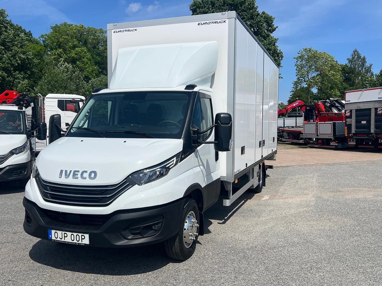 Iveco Daily 72C18 A8 Skåpbil Öppningsbarsida Fullutrustad 2025 - Övrigt